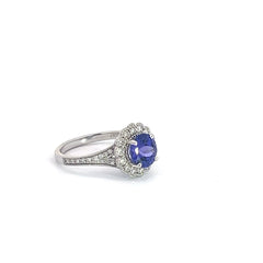 Stunning Tanzanite Ring Stunning Tanzanite Ring