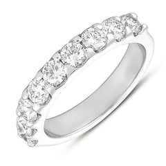 14 KT Rounds Shape White Gold Prong Set Band