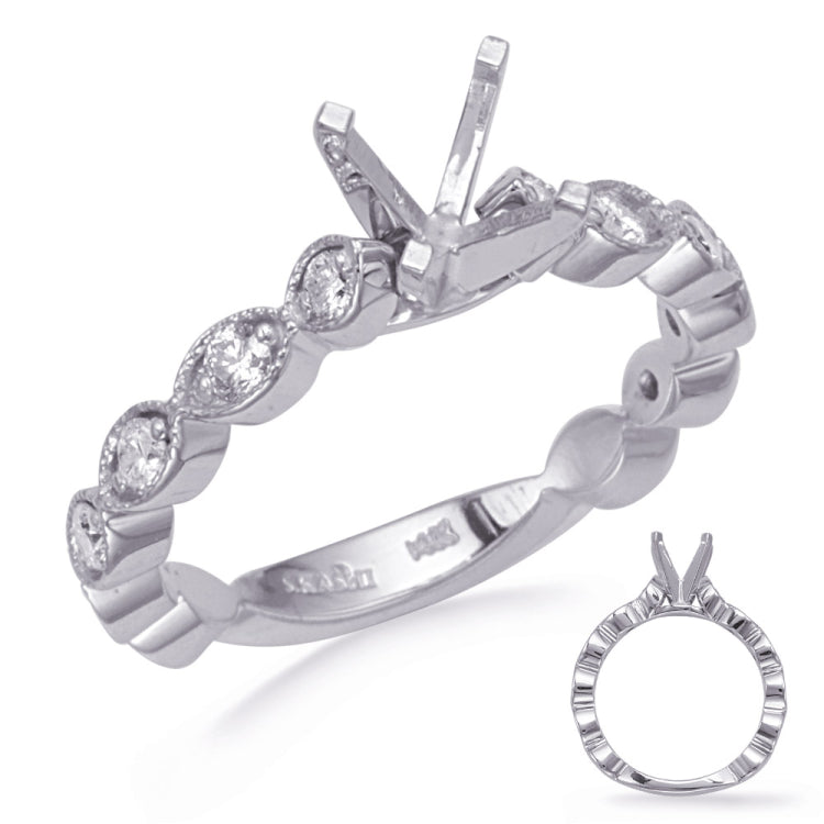 14 KT Rounds Shape White Gold Diamond Engagement Ring