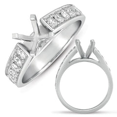 14 KT Rounds Shape White Gold Engagement Ring