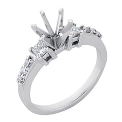 14 KT Princess Shape White Gold Engagement Ring
