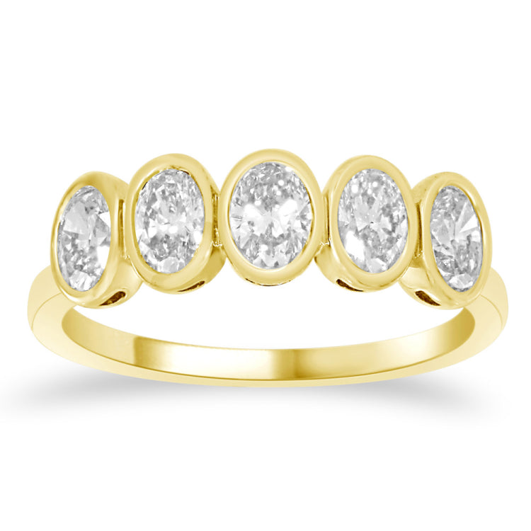 14 KT Oval Shape Yellow Gold Diamond Ring