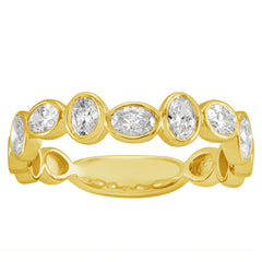14 KT Oval Shape Yellow Gold Diamond Ring