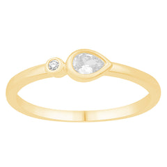 14 KT Pear Shape Shape Yellow Gold Diamond Ring